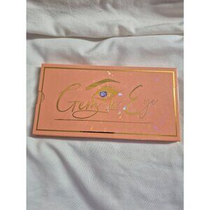 Gemz N Eye Eyeshadow Palette Shimmery Metallic Geometric Makeup Cosmetics